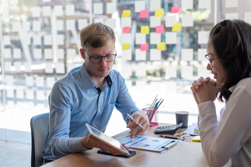 Level 4 NVQ Diploma in Advice and Guidance